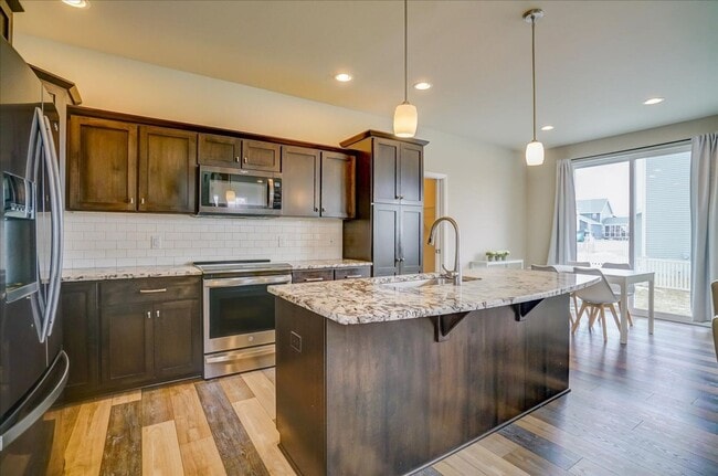 Building Photo - 601 Tawny Elm Pkwy