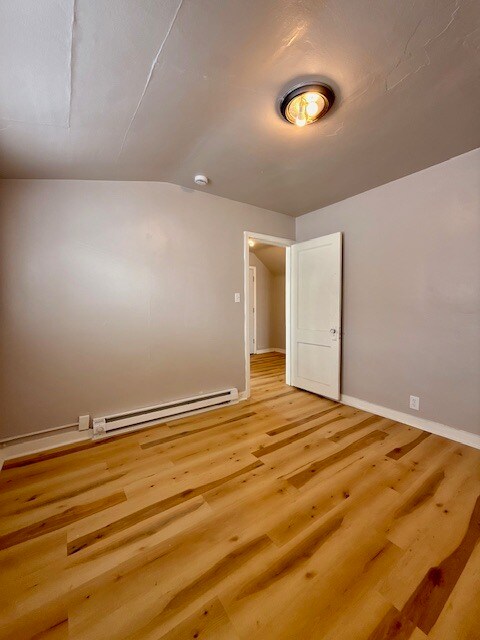 Building Photo - 4752A N 38th St