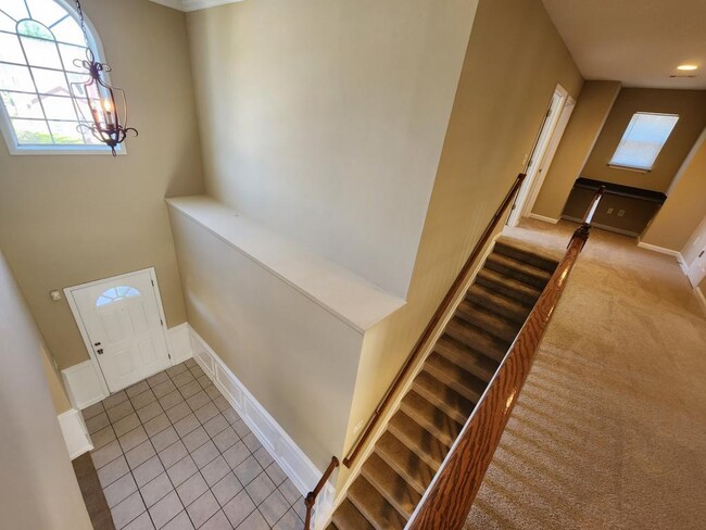 Building Photo - 1594 Overview Cir SW