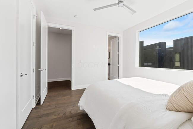 Building Photo - 801 N 6th St