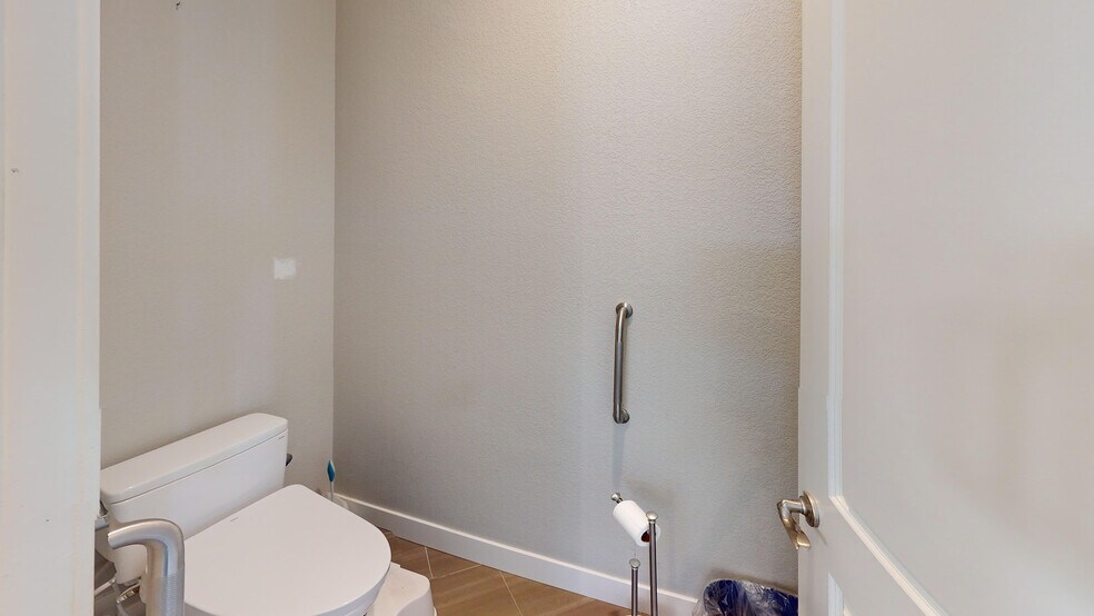 Building Photo - 2941 W 81st Ave