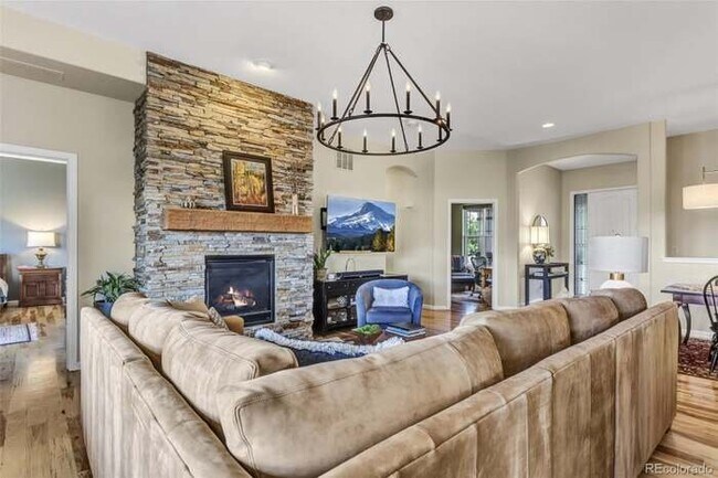 Building Photo - 16023 Torreys Way