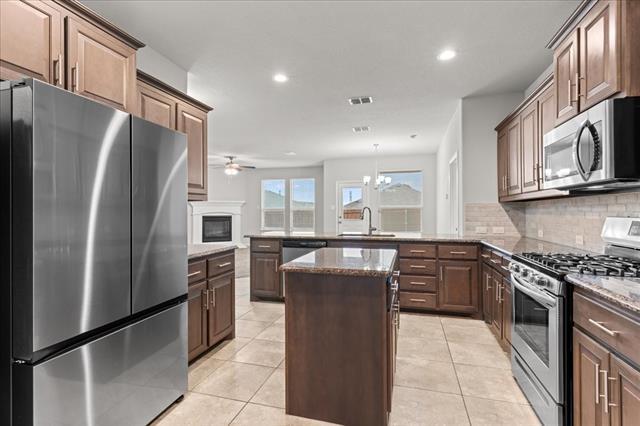 Building Photo - 1117 Scotney Ln