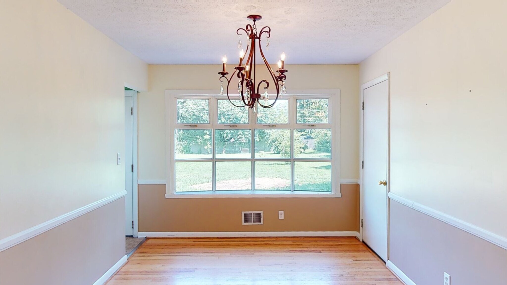 Building Photo - 707 Dorsey Way