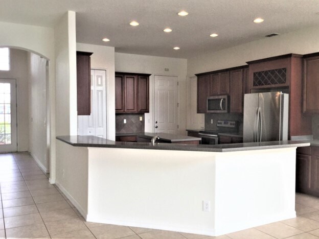 Building Photo - 1808 Sand Arbor Circle