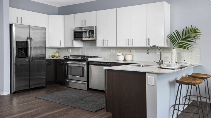 Building Photo - 801 W Adams St