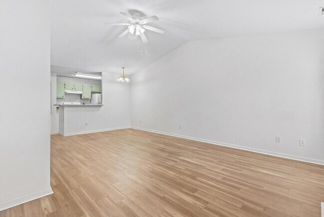 Building Photo - 112 Kobe Dr