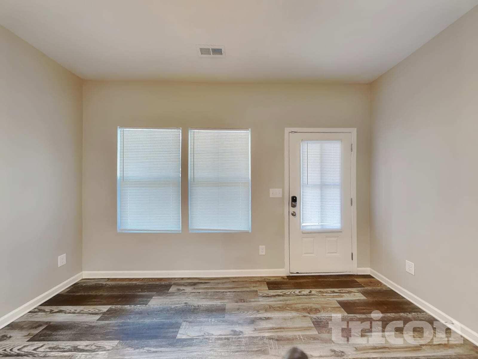 Building Photo - 808 Caper St