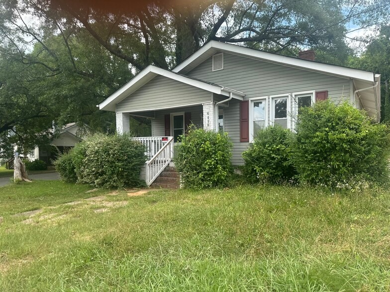 Building Photo - 403 Caulder Ave