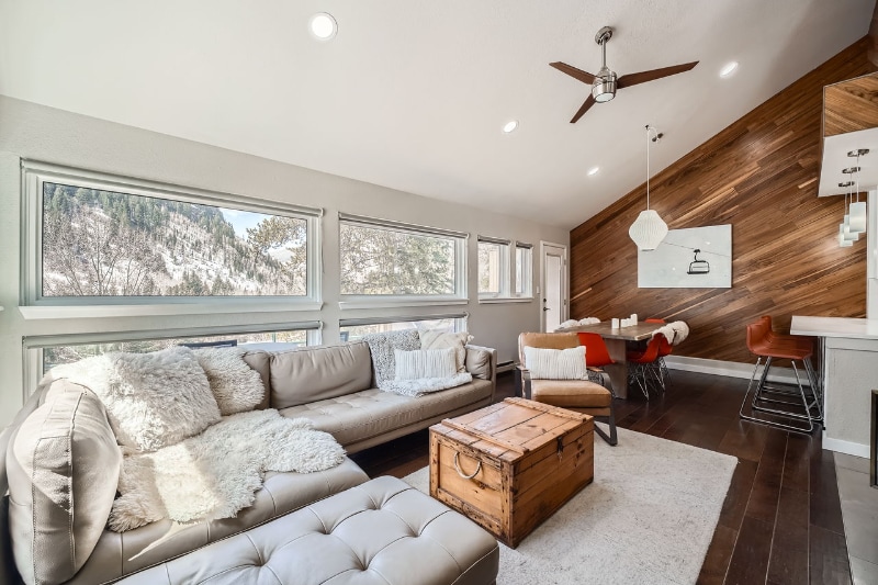 Building Photo - 4081 Bighorn Rd