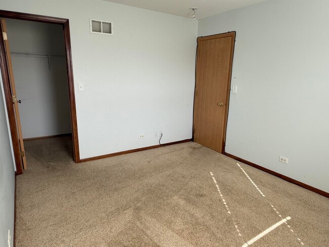 Building Photo - 510 Timber Dr