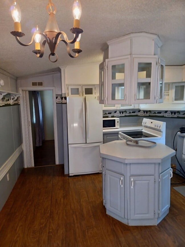 Building Photo - 2/2 located in Cleveland County