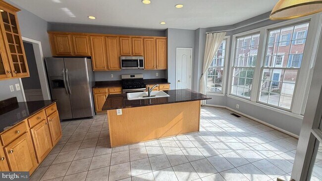 Primary Photo - 11904 Castlegate Ct