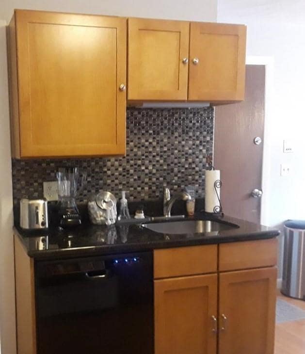 Building Photo - 11 Stonehenge Dr