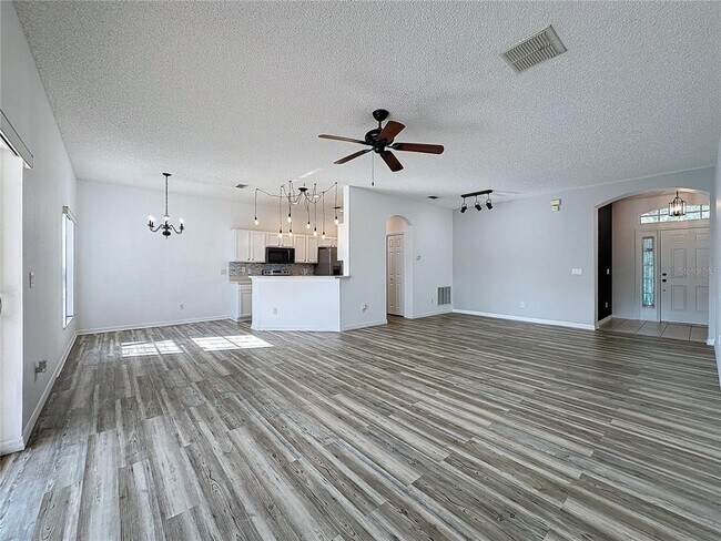 Building Photo - 4843 Native Dancer Ln