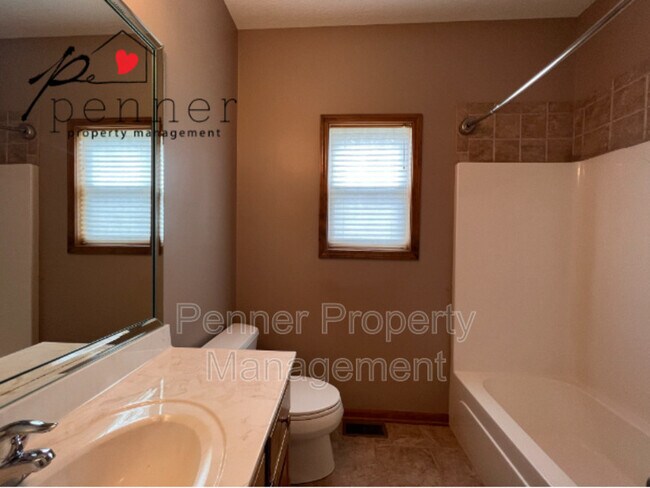 Building Photo - 14803 S Bynum Rd