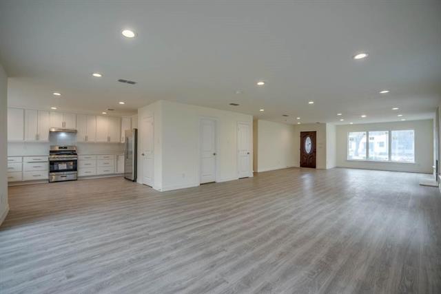 Building Photo - 6219 Del Norte Ln