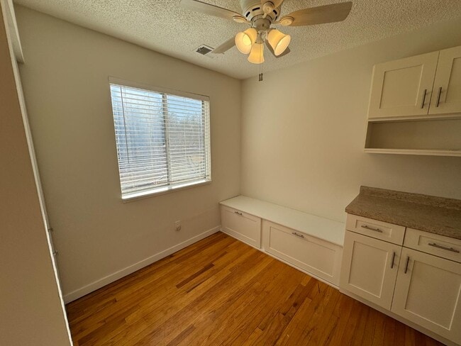 Building Photo - 255 N Michigan St