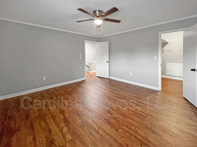 Building Photo - 419 Sparrow Hawk Ct