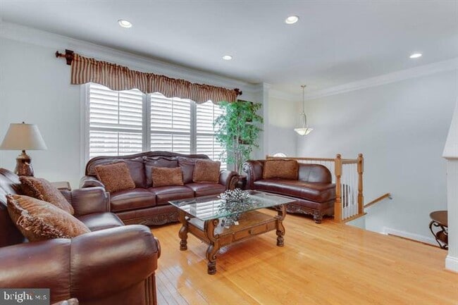 Building Photo - 2149 Red Vine Dr