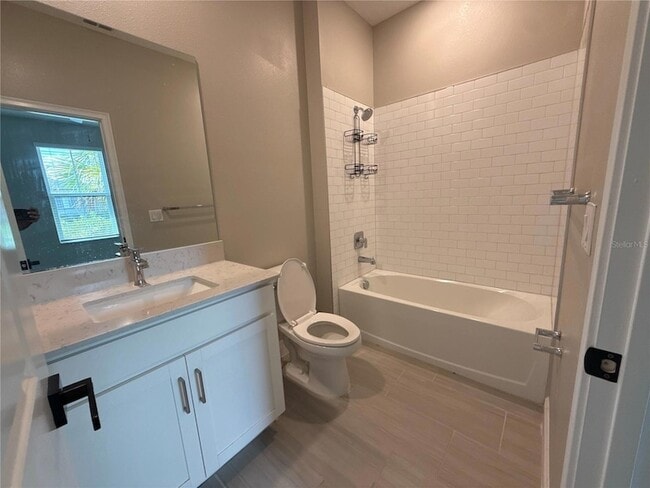 Building Photo - 3810 SE 4th Terrace