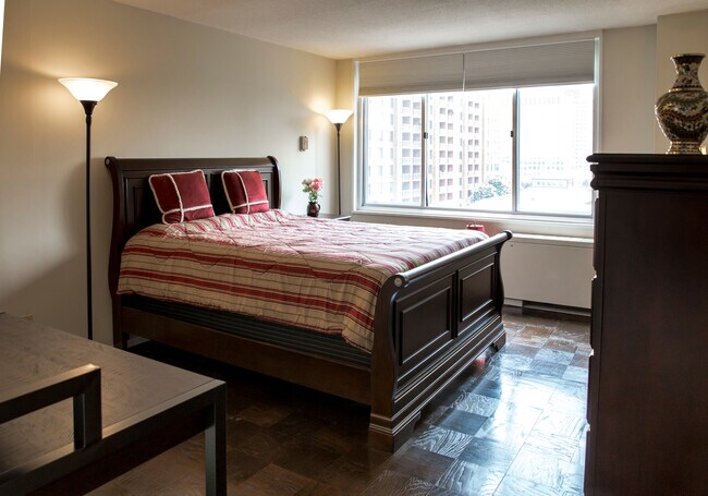 Bedroom - 11801 Rockville Pike