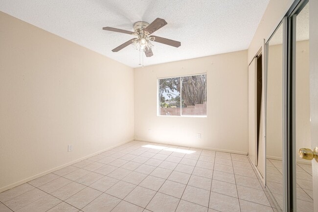 Building Photo - Attached 3-Bedroom Home with Spacious Yard...