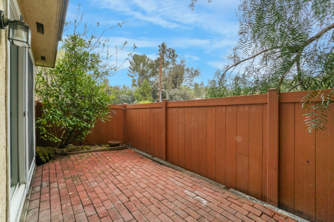 Building Photo - 3974 Tarrytown Ln
