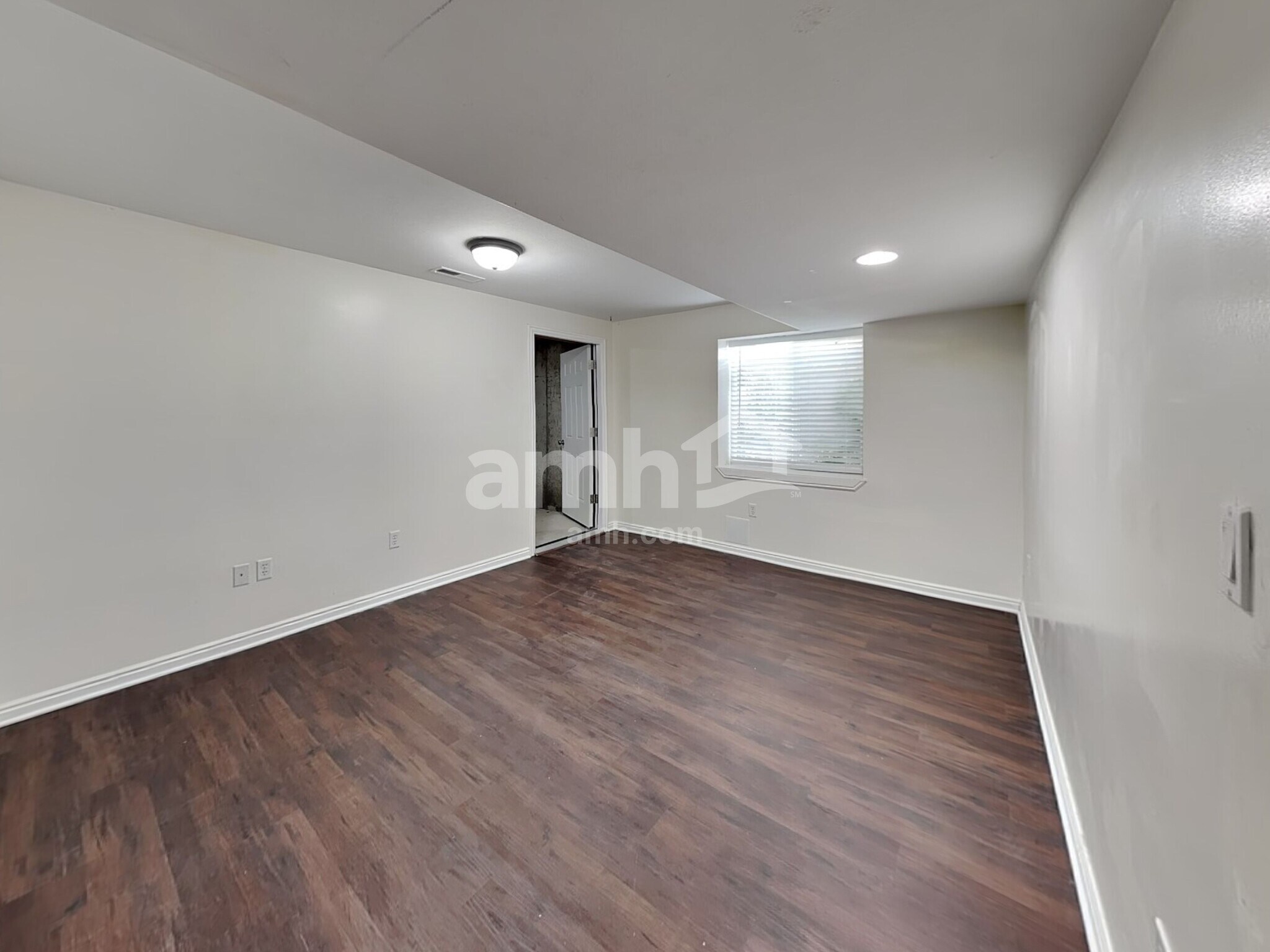 Building Photo - 6955 Jordan Cl Cir