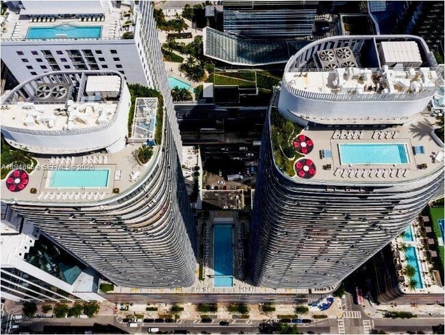 Building Photo - 55 SW 9th St