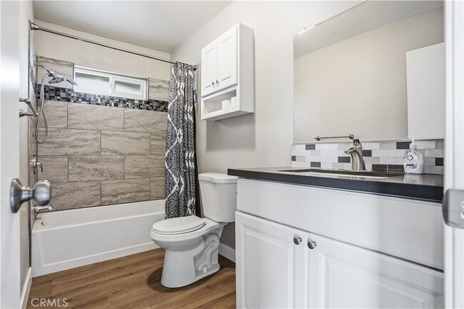 Building Photo - 26960 McCall Ct