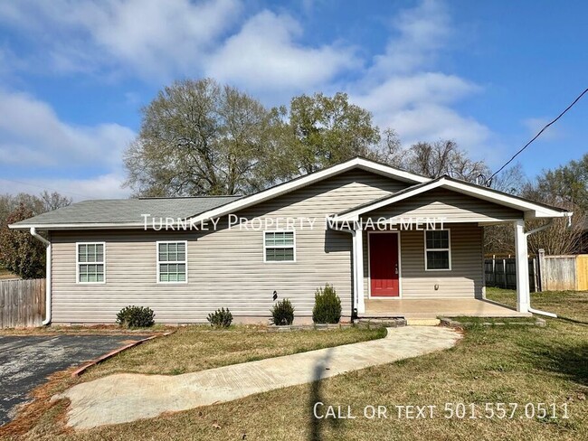 Primary Photo - 20200 East Pinnacle-