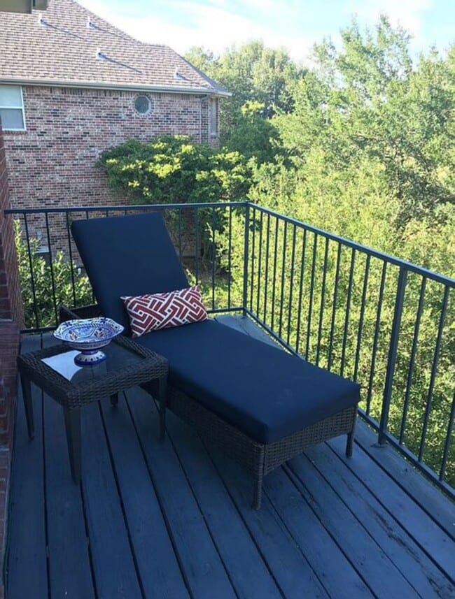 Building Photo - Mill Creek Executive Home Overlooking Golf Course at 17th Tee