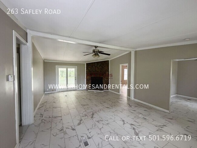 Building Photo - 263 Safley Rd