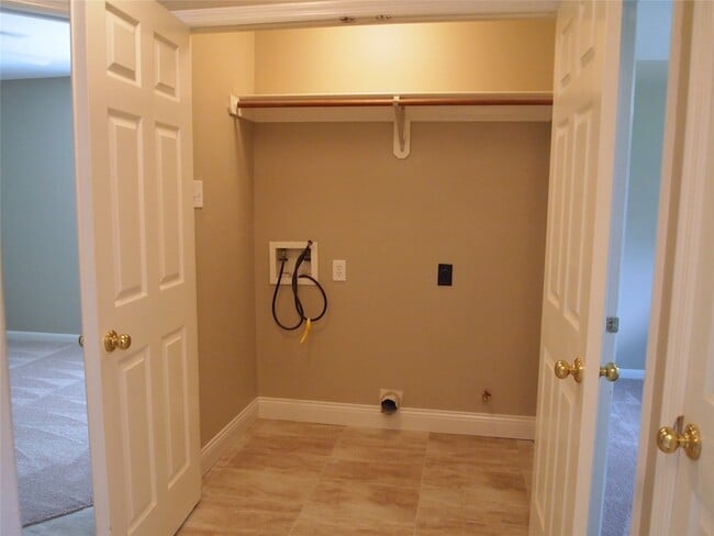 Building Photo - 20838 Kings Clover Ct