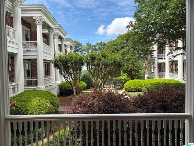 Building Photo - 3809 12th Ct S