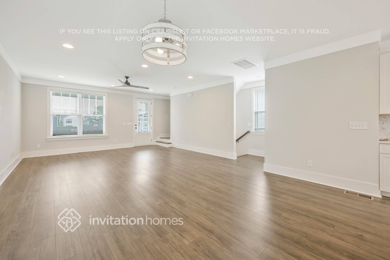 Building Photo - 220 Founders Ln