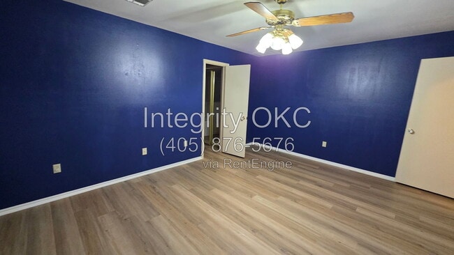 Building Photo - 1301 Newbury Dr