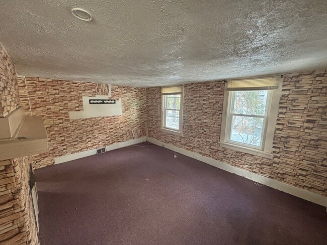 Building Photo - March Into Homeownership! Looking for a fresh start this Spring?