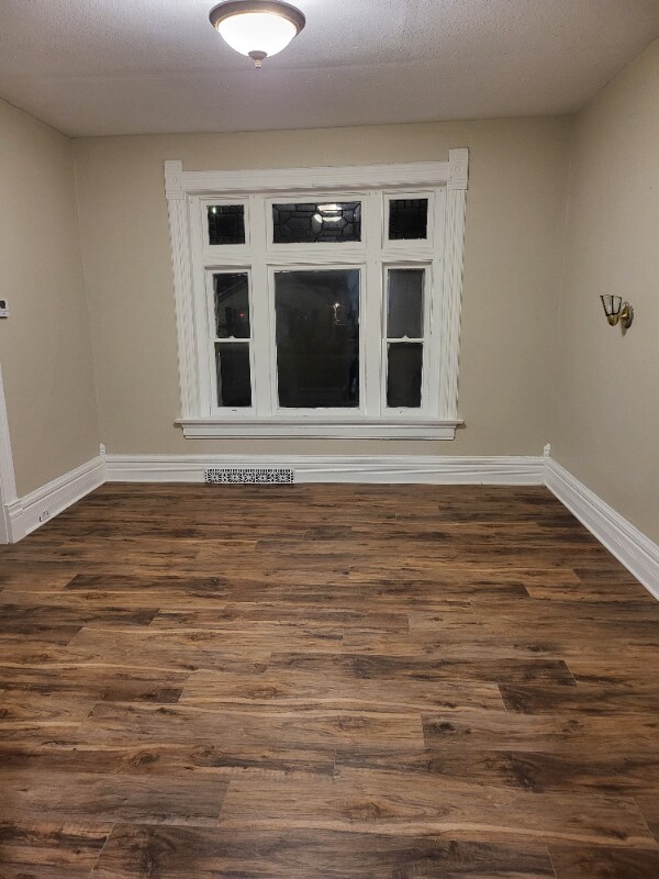 Building Photo - 1405 7th Ave