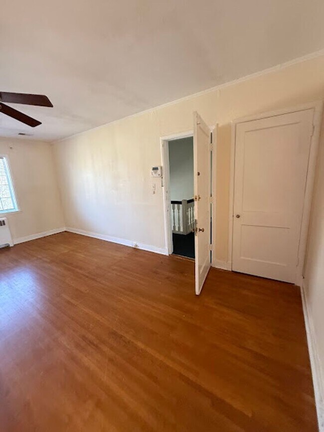 Building Photo - 480F - 2167 Washington