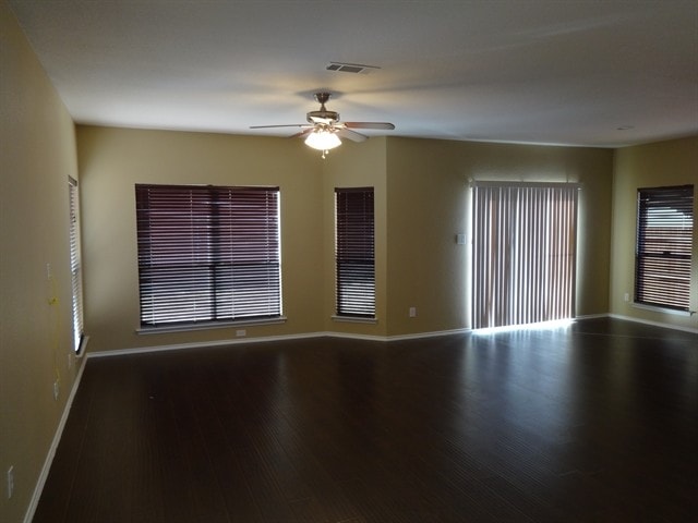 Building Photo - 6001 Melanie Dr