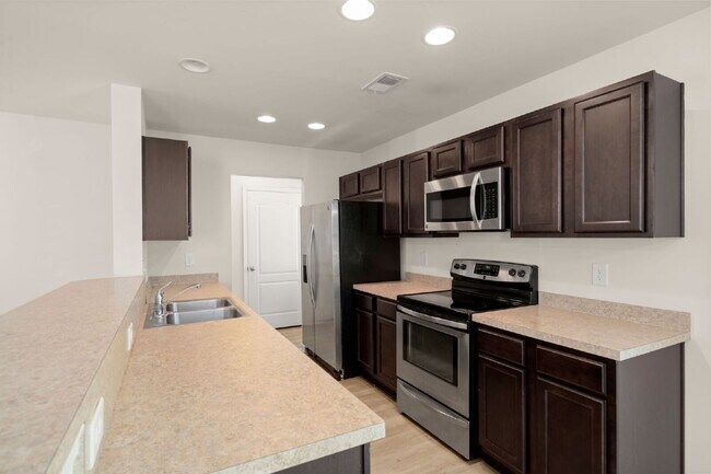 Building Photo - 168 Keaton Brook Dr