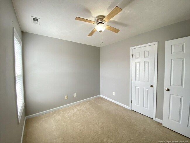 Building Photo - 117 Scranton Ct