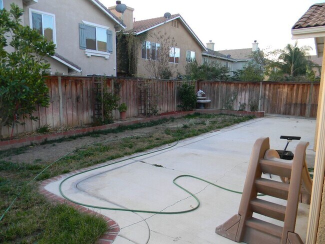 Building Photo - 11166 Pondfield Ct