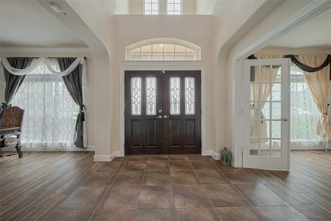 Building Photo - 2706 Topaz Cove Ln