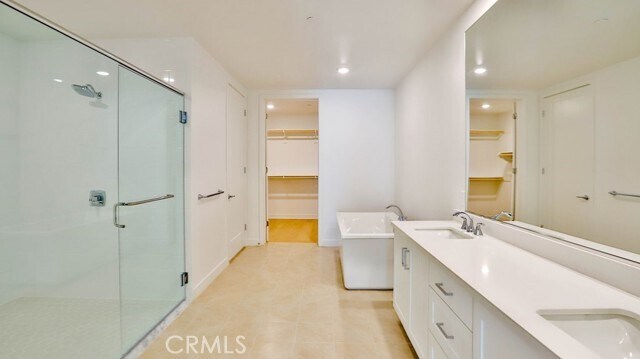 Building Photo - 2606 Rivington