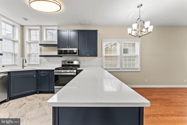 Building Photo - 7201 Old Friendship Way