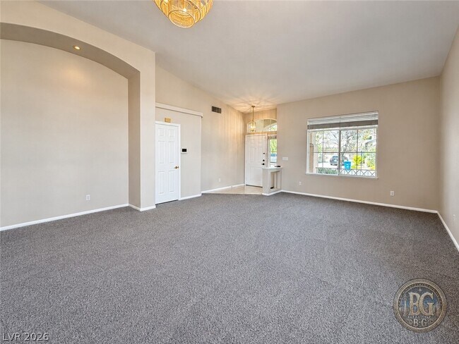 Building Photo - 2012 Cedarcrest Ct