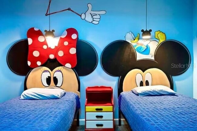 Building Photo - 2856 Bookmark Dr